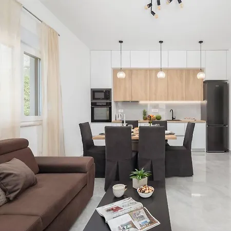 Nana And Gigo Apartamento