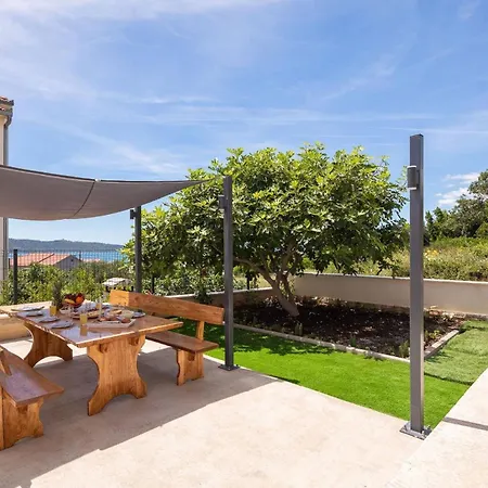 Apartamento Nana And Gigo Kaštela